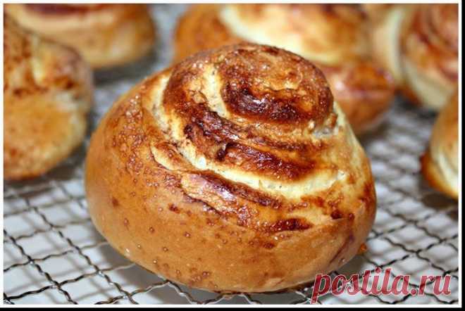 Булочки-улитки с корицей и грецким орехом