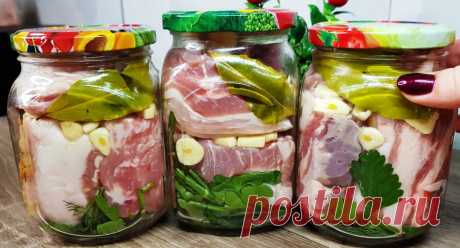 Сало в рассоле со вкусом шашлыка! «Пятиминутка» идеальная закуска на все случаи жизни Ароматная и пикантная  закуска из сала со вкусом шашлыка отлично подходит и в качестве перекуса, и на бутерброды, и даже на праздничный стол. Для приготовления вам потребуются такие ингредиенты: сало (грудинка), 1.5 кг; вода, 1 л; соль, 100 г; лавровый лист, 3 шт; перец горошком, 15 шт; перец душистый, 6 шт; приправа для шашлыка, 1 […]
