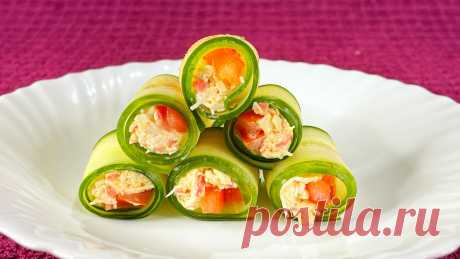 Нежные рулетики из огурцов с сыром: яркие, вкусные и готовить не сложно | Почавкаем | Пульс Mail.ru