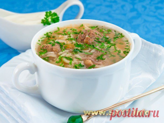 Томатный суп с рисом и фрикадельками