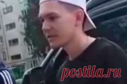 Назвавший волонтеров грязью кандидат в депутаты гордумы снялся с выборов. Кандидат в депутаты городской думы Асбеста Свердловской области Егор Александрин, который назвал грязью девушек-волонтеров из местного автоклуба, снимет свою кандидатуру с выборов. Об этом сообщил отец Александрина Дмитрий на заседании политсовета отделения партии, его кадры публикует местный Telegram-канал.