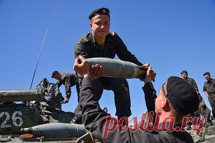 В Белоруссии стартовали военные учения. В Белоруссии стартовали командно-штабные учения Вооруженных сил республики, они пройдут в Брестской, Витебской и Минской областях. Отмечается, что в ходе учений военнослужащие отработают вопросы ведения боевых действий по освобождению территории, временно захваченной противником.