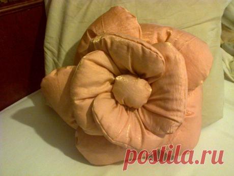 подушка-цветок