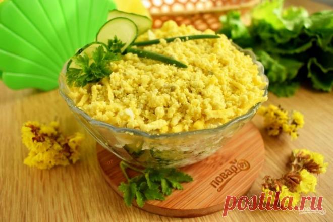 Салат "Нежность" с курицей и черносливом.