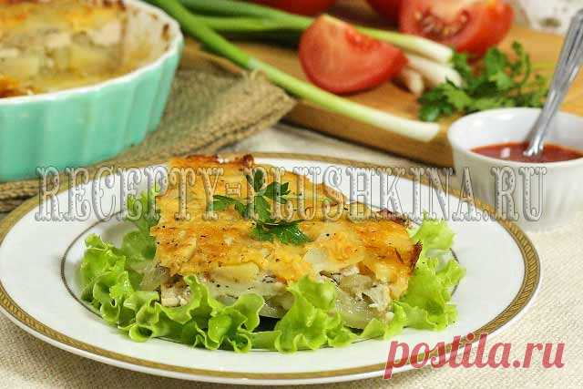 Запеканка с курицей и картошкой в духовке рецепт с фото Универсальное горячее блюдо - запеканка с курицей и картошкой в духовке. Рецепт с фото поможет вам подготовить продукты и вкусно ее приготовить.