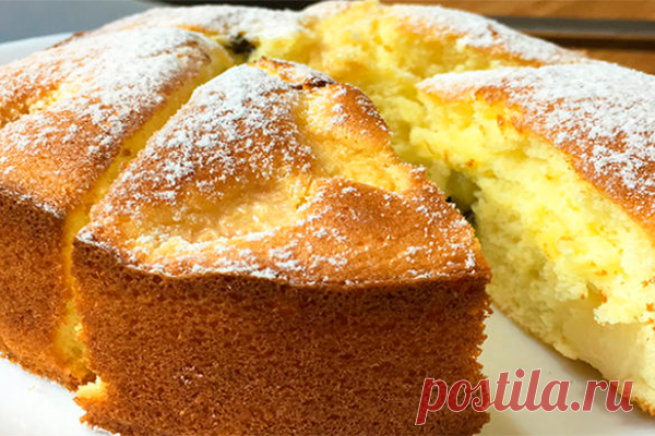 Вкусный и простой в приготовлении бисквитный пирог - Упражнения и похудение Это очень универсальный рецепт бисквитного пирога, потому что каждый раз можно получить новое блюдо и новый вкус Ингредиенты: куриное яйцо — 5 штук; пшеничная мука — 1 стакан; сахар — 1 стакан; лимонная кислота — 0,5 чайной ложки; ванилин — 1 пакетик; фрукты (любые). Приготовление: В небольшую емкость разбиваем пять куриных яиц (очень хорошо для …