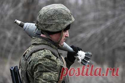 Российские военные взяли под контроль Бахмутское. Российские военные взяли под контроль село Бахмутское, расположенное к северо-востоку от Артемовска. Об этом сообщил штаб территориальной обороны Донецкой народной республики (ДНР). 7 января стало известно, что бойцы ЧВК «Вагнер» заняли село Подгорное в пригороде Артемовска.