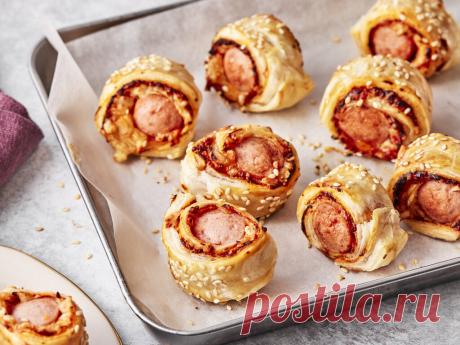 Würstchen im Schlafrock - mit knusprigem Blätterteig | Einfach Kochen