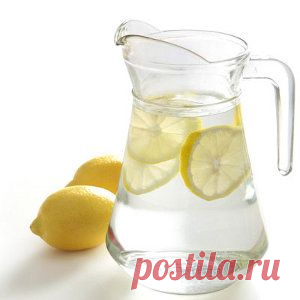Несколько причин пить утром  воду с лимоном