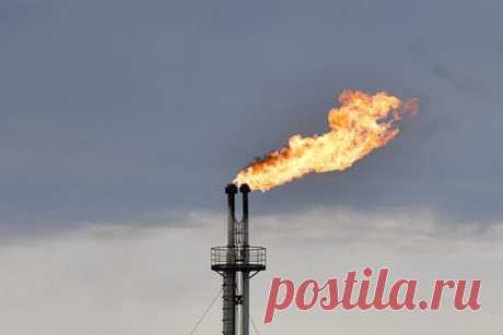 Госдеп заявил об отсутствии информации о закупках российской нефти США. У Государственного департамента США нет никакой информации о возобновлении закупок российской нефти американскими покупателями. «Я не видел этих сообщений, и я бы не поверил, что они имеют какую-то состоятельность», — заявил заместитель пресс-секретаря Госдепа Ведант Пател. Он добавил, что проверит данную информацию.