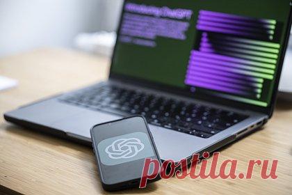 Названа исходящая от ChatGPT опасность. Расширение возможностей киберпреступников назвали одой из основных опасностей, которая связана с использованием интеллектуальных чат-ботов, в частности ChatGPT. Такое мнение в беседе с «Лентой.ру» высказал заместитель генерального директора «Группы Т1» по технологическому развитию Антон Якимов.