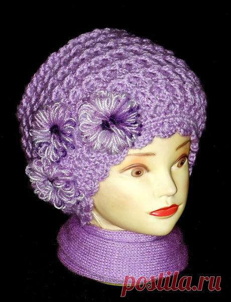Сиреневая шапочка из ангоры .