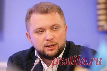 Российского министра призвали месяц одеваться по ГОСТу для школьников
