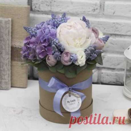 букет шляпная коробка малый пион: 10 тыс изображений найдено в Яндекс.Картинках