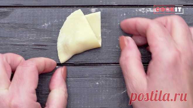 Как лепить пельмени 🥟
