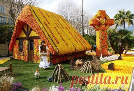 Фестиваль цитрусовых в столице лимонов Ментоне

Среди самых необычных праздников мира особое место занимает фестиваль лимонов в Ментоне, проходящий на берегу французской Ривьеры во второй половине февраля. На этот удивительный праздник собираются десятки тысяч французов и иностранных гостей. На средиземноморском побережье Франции лимонный фестиваль немного уступает по популярности разве что только знаменитому карнавалу в Ницце и гонкам «Формулы-1» в Монако.