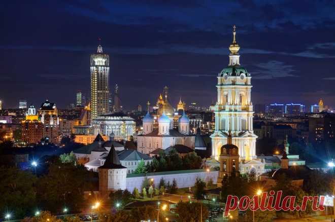 Новоспасский монастырь: древняя православная обитель Москвы (Россия)