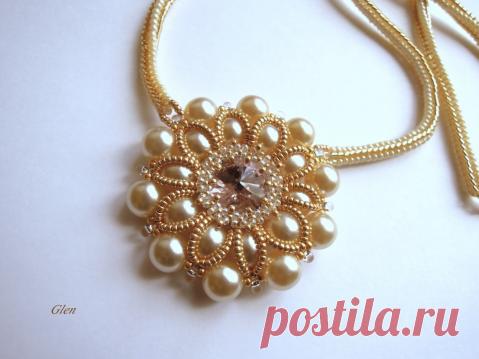 Кулон "Жемчужные бусины"и приятная мелочь | biser.info - всё о бисере и бисерном творчестве