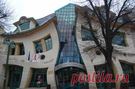 САМЫЕ НЕОБЫЧНЫЕ ЗДАНИЯ В МИРЕ