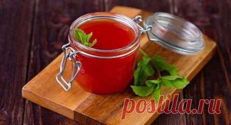 А вы знаете про такой чрезвычайно полезный продукт, как арбузный мед? Не у всех есть возможность полакомиться пчелиным медом в силу аллергии на продукты пчеловодства. Но не все знают о такой прекрасной альтернативе, как нардек. Для его создания не требуются пчелы и цветочная пыльца, что и является его главным достоинством. Этот десерт родом из стран Средней Азии. Его успешно применяют вместо лекарств при лечении туберкулеза, бронхита и различных болезней сердца. За счет отсутствия в рецепте…