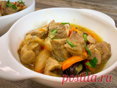 Тушеное мясо с черносливом ВКУСНЫЙ РЕЦЕПТ в вашу копилку: ТУШЕНОЕ МЯСО с черносливом, которое просто тает во рту.Рецепт:Свинина или говядина - 500 г.Морковь - 1 шт.Лук - 1 шт.Крахмал картофельный - 1 ч.лРастительное масло - 30 мл.Вино белое сухое - 2 ст.лБульон или вода - 200 мл.Чернослив - 10 шт.Соль - по...
