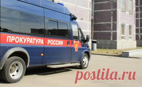 В Торопце прокуратура взяла на контроль ситуацию после атаки дронов. Прокуратура Тверской области следит за соблюдением прав граждан и оказание им помощи после атаки беспилотников в городе Торопец, сообщило ведомство.