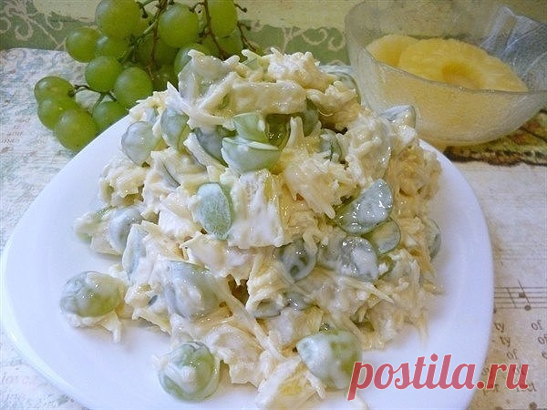 10 ПРОДУКТОВ, КОТОРЫЕ НЕЛЬЗЯ КЛАСТЬ В МИКРОВОЛНОВУЮ ПЕЧЬ!: САЛАТ 