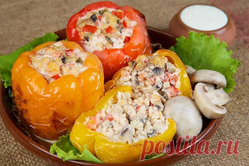 Перцы, фаршированные грибами и рисом - овощные блюда