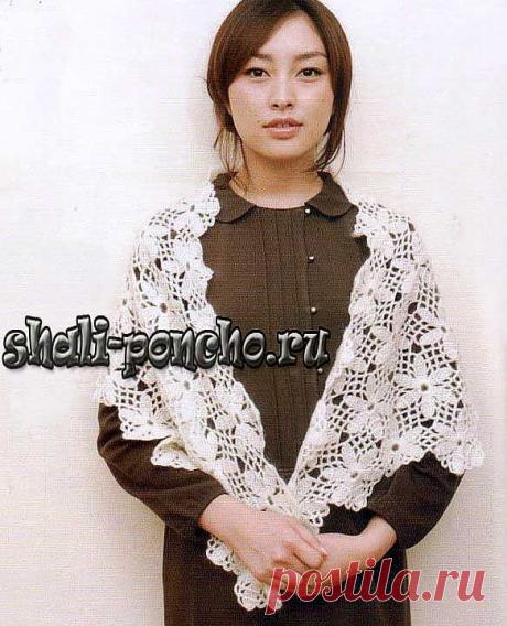 Палантин из цветочных мотивов