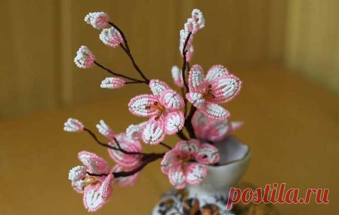 Как сделать сакуру из бисера своими руками