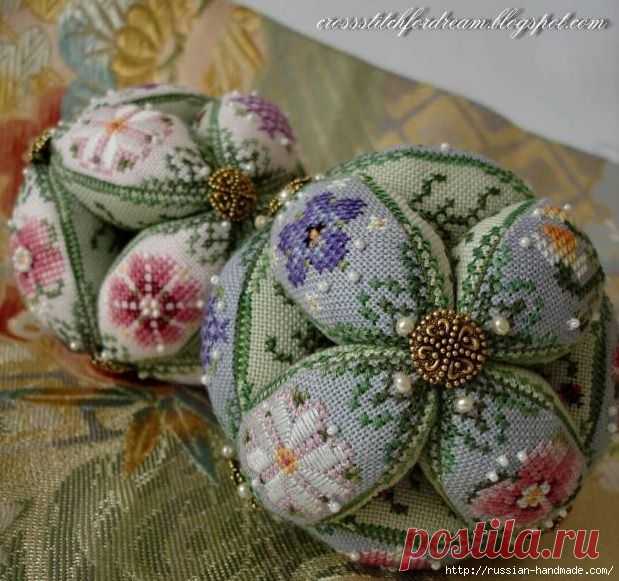 Винтажная мини-игрушка ВЫШИТЫЙ ШАРИК. Мастер-класс