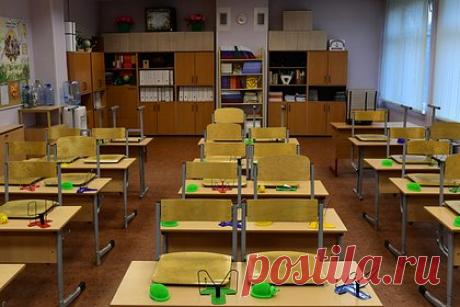 В Москве родители заявили об отправке их незрячих детей учиться «в подвал»