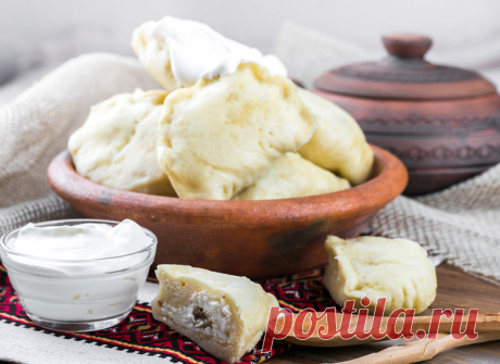 Вареники с сыром: рецепт украинской кухни