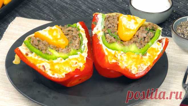 Перцы-матрешки на гриле: вкуснейший рецепт, в который влюбятся все Фаршированные перцы-матрешки на гриле: самое классное летнее угощение. Сочетаем жареные овощи, мясо и сырный соус в одном вкуснейшем блюде.