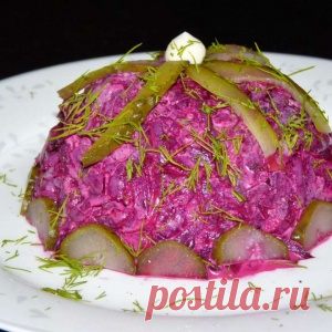Свекольный салат c чесноком - МирТесен