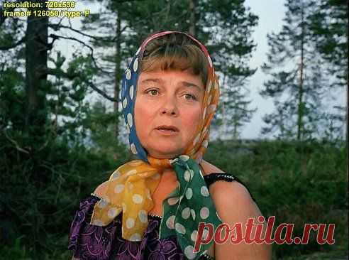 Живешь-живешь себе, а потом БАЦ!!! И шЫшнадцать уже не тебе, а детям!...)))