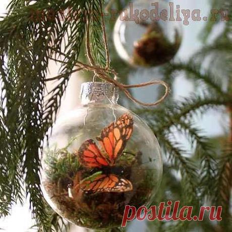 Стеклянный шар с бабочкой