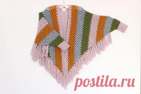 Poncho Cape Pattern Shawl Pattern Striped Poncho Crochet Sleeved Poncho Crochet Poncho Pattern THIS LISTING IS FOR THE PDF PATTERN ONLY, NOT FOR THE FINISHED PRODUCT.  Create a fashionable finish to your favorite outfit with this striped long sleeved poncho PDF tutorial from Etty Geller. Whether you are an expert or a beginner, this easy-to-follow PDF poncho pattern guides you from Step 1 all the way to completion. Beautifully laid out in PDF format, you can download it in...