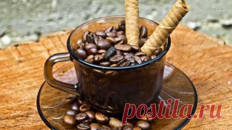 26303-cup-of-coffee-beans-1366x768-photography-wallpaper.jpg (1366×768)