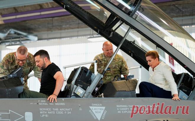 Вторая страна ЕС заявила о передаче Украине F-16. Дания передаст Украине 19 американских истребителей F-16, объявила премьер-министр Метте Фредериксен на совместной пресс-конференции с украинским президентом Владимиром Зеленским.