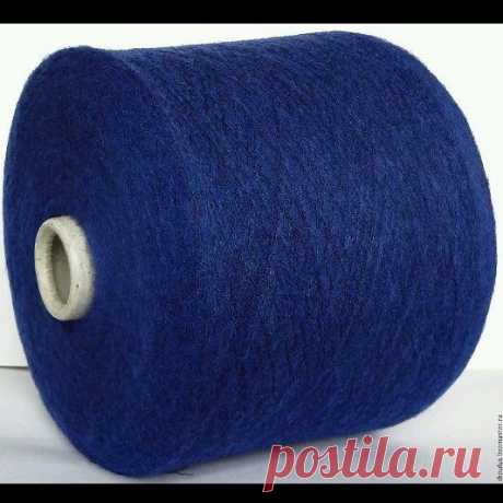 Пряжа Lineapiu Sugar: 75% меринос 25% полиамид
Nm: 1/15, то есть 1500 м в 100 г
Цвет: синий. 
Нить пушистенькая, очень похожа на мохер.
Стоимость 1700 за 1 кг
Размоткана конусы от 100 г.#пряжапочтой #пряжадлявязания #итальянскаяпряжа #кашемир #вяжуназаказ #вязаниеспицами #вязаниеназаказ #хобби #шерсть #полушерсть #пряжа #пряжанабобинах #купитьпряжу #шерстянаяпряжа #вяжутнетолькобабушки #вяжу