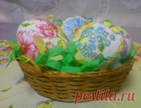 Не сложный Пасхальный декупаж яиц