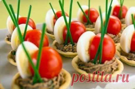 шеф-повар Одноклассники: Тарталетки с печеночным муссом, перепелиными яйцами и помидорами черри