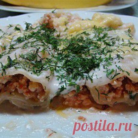 Каннеллони с мясной начинкой под соусом бешамель рецепт – итальянская кухня: паста и пицца
