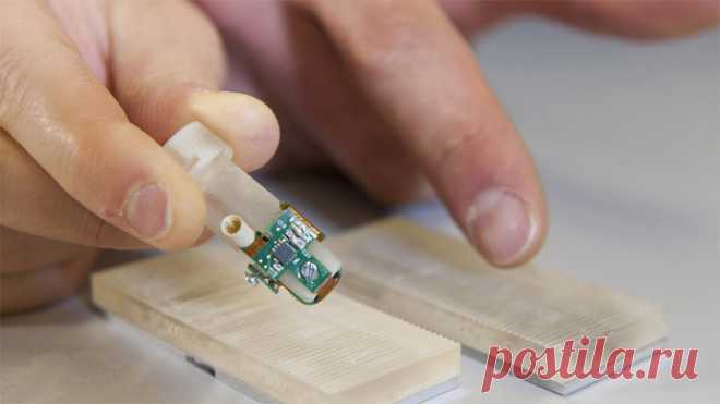 Ученые создали чувствительный бионический протез пальца