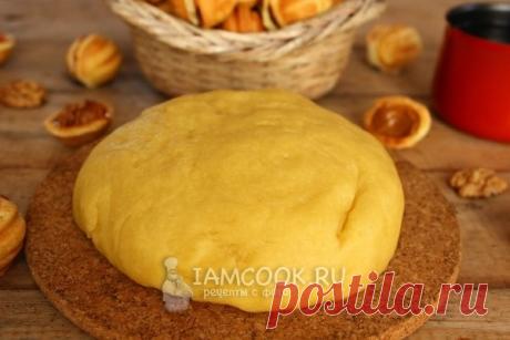 Тесто для орешков со сгущенкой для орешницы.