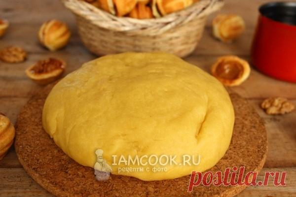 Тесто для орешков со сгущенкой для орешницы.