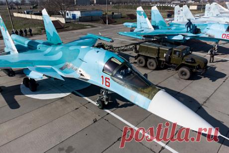 В Воронеж отправят бомбардировщики. В Воронеж до конца 2021 года будет передислоцирован 47-й бомбардировочный авиационный полк на самолетах Су-34, который в настоящее время базируется в Бутурлиновке Воронежской области. Об этом министру обороны России Сергею Шойгу доложили в ходе его рабочей поездки. Передислокация пройдет с 15 ноября по 15 декабря.