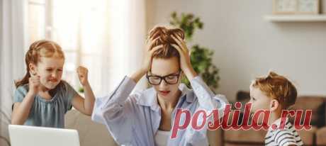 Бывает, что родители срываются на детей — шлепками, подзатыльниками. И каждый отдельный срыв — маленькая катастрофа, в которой и ребенку, и взрослому нужна помощь. Что нужно знать, чтобы избежать срывов? Делимся упражнениями, которые научат родителей справляться с эмоциями. #детскаяпсихология #детииродители #развитиеребенка #советыродителям