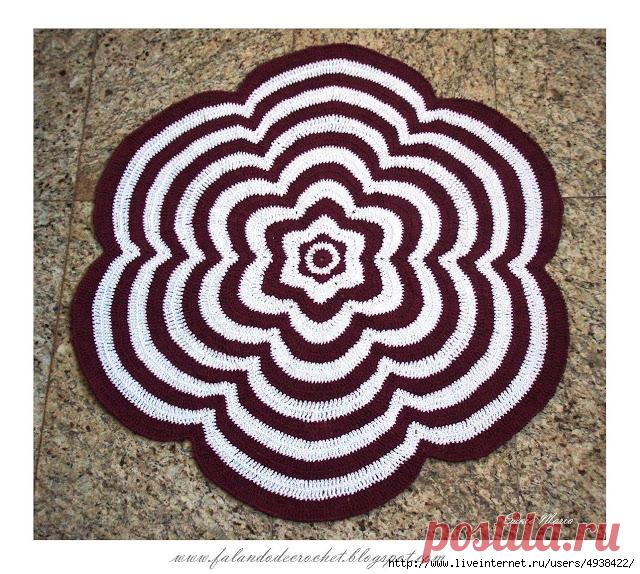 Коврик-цветок